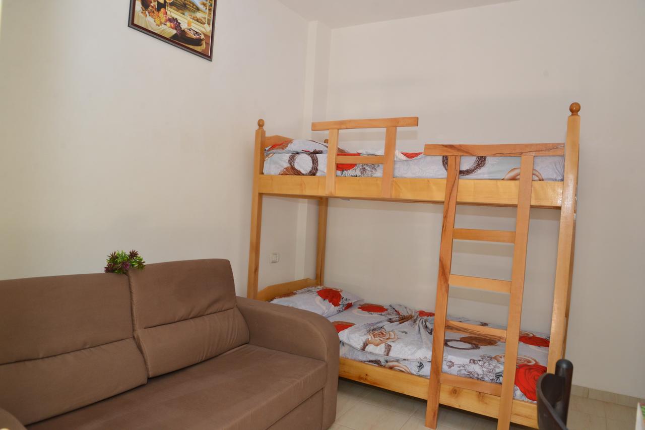 Hotel Gonaj Velipoje Luaran gambar