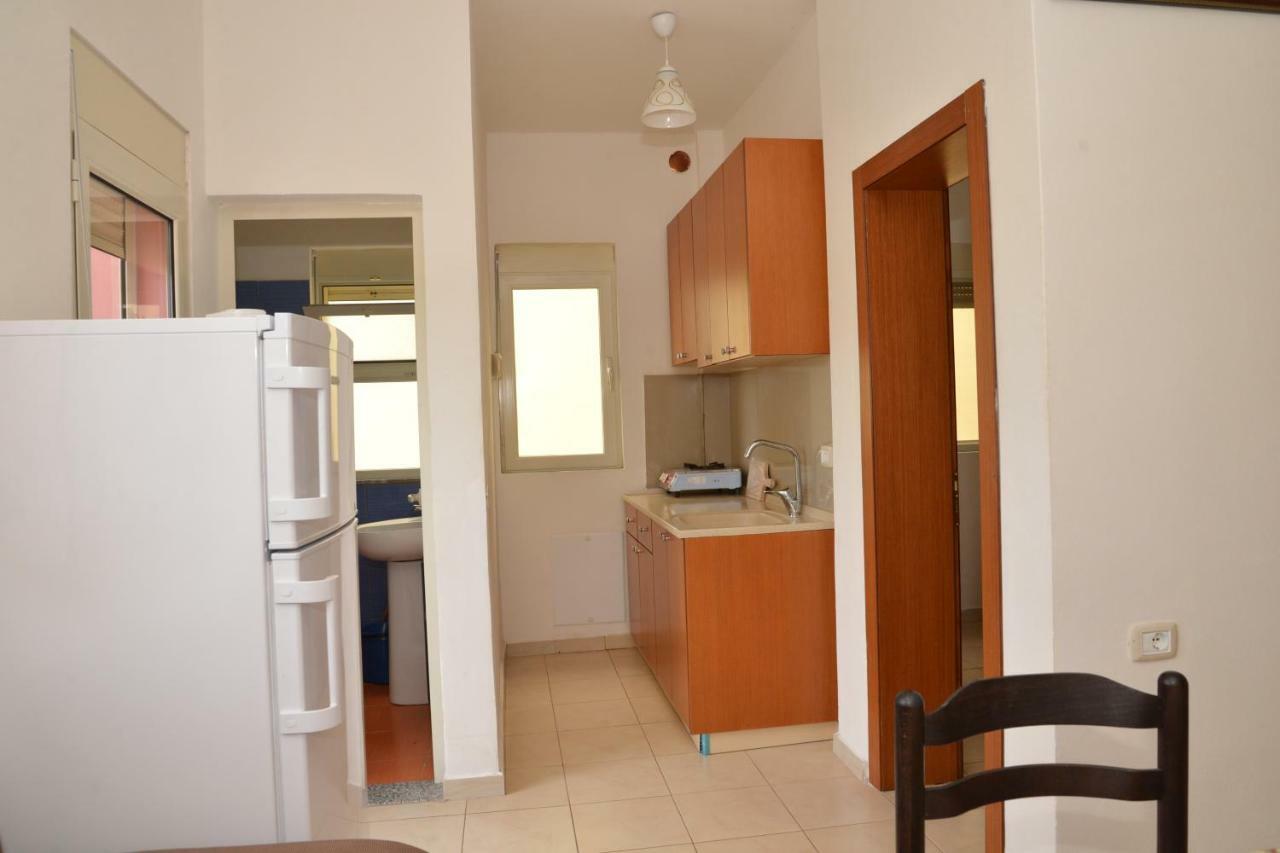 Hotel Gonaj Velipoje Luaran gambar